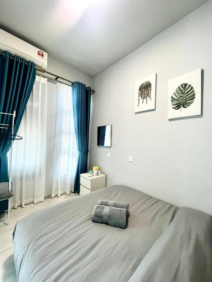 Botiza Suites At Jesselton Quay Kota Kinabalu Ngoại thất bức ảnh