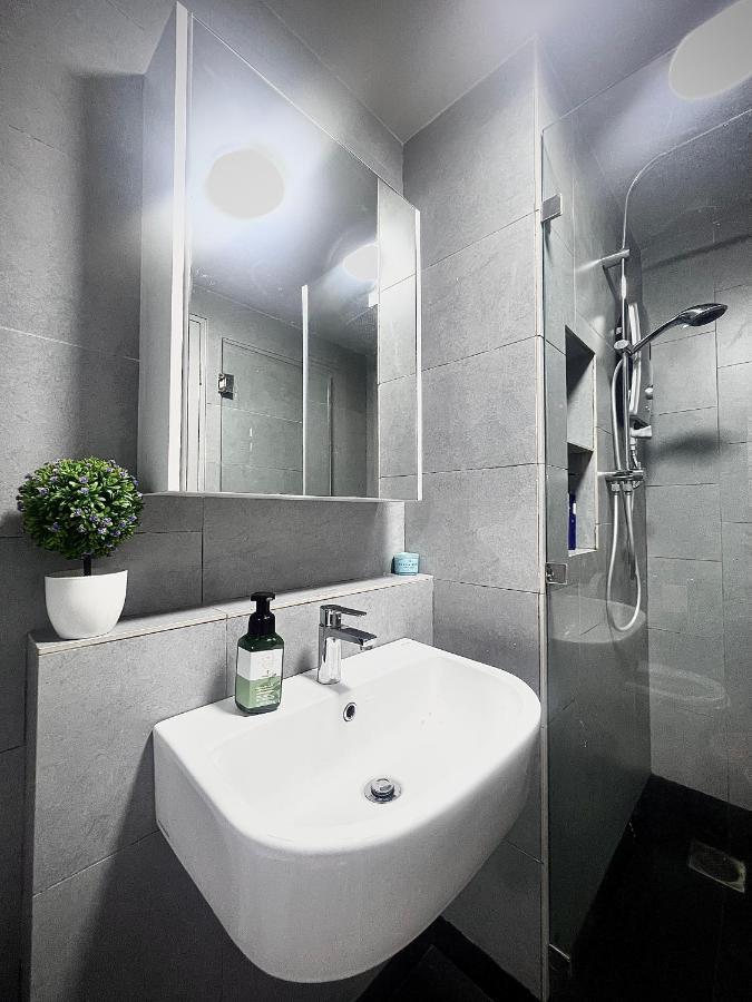 Botiza Suites At Jesselton Quay Kota Kinabalu Ngoại thất bức ảnh