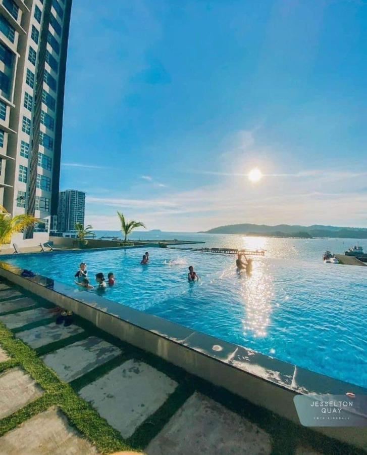 Botiza Suites At Jesselton Quay Kota Kinabalu Ngoại thất bức ảnh