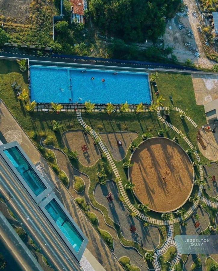 Botiza Suites At Jesselton Quay Kota Kinabalu Ngoại thất bức ảnh
